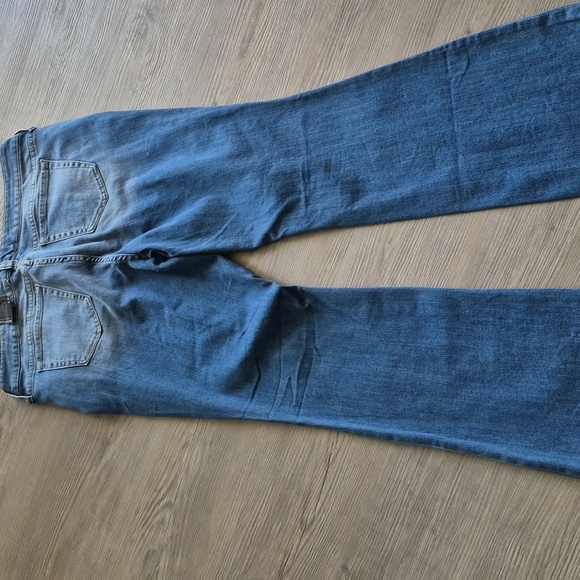 Torrid Blue Distressed Relaxed Bootleg Jeans size 14. BNWT - Picture 4 of 7
